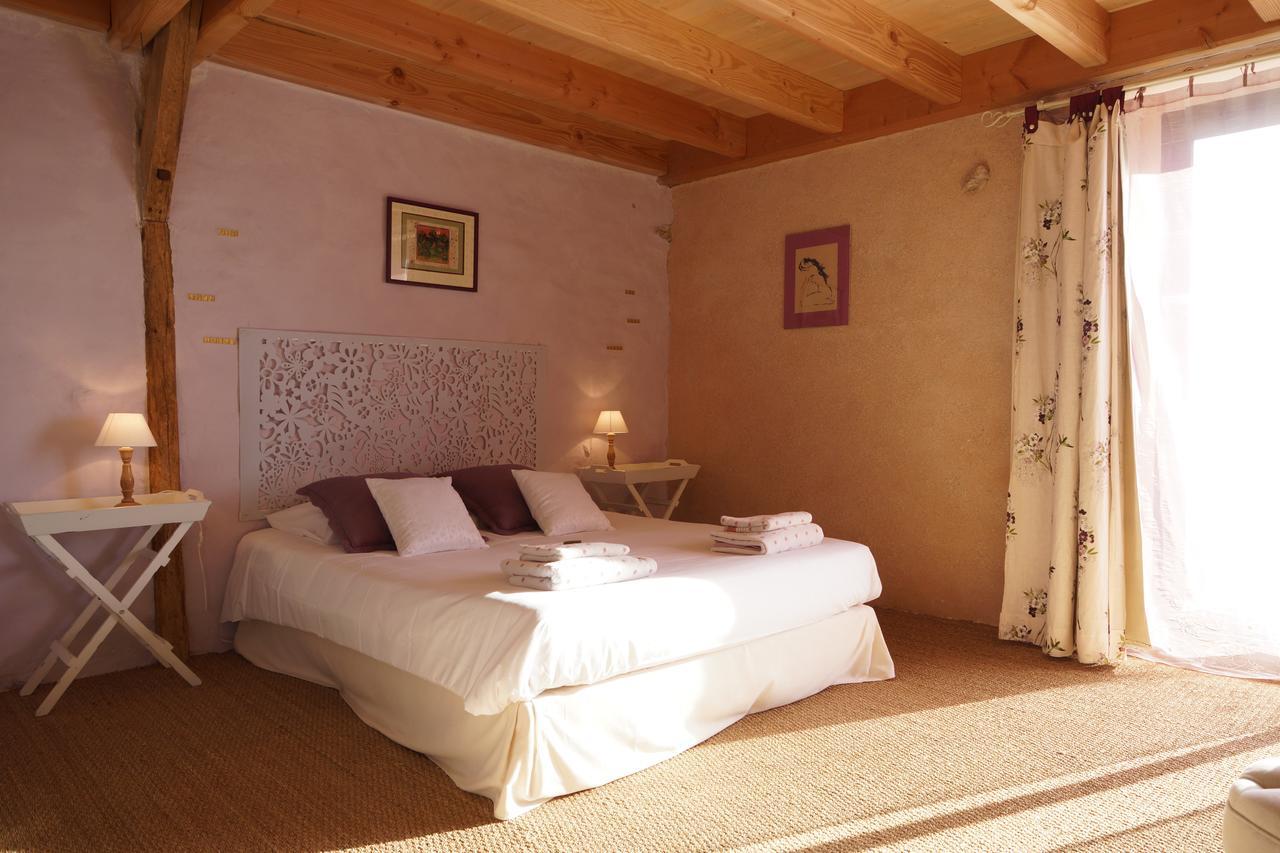 Lacam-dʼOurcet Bout De Cote B&B 객실 사진